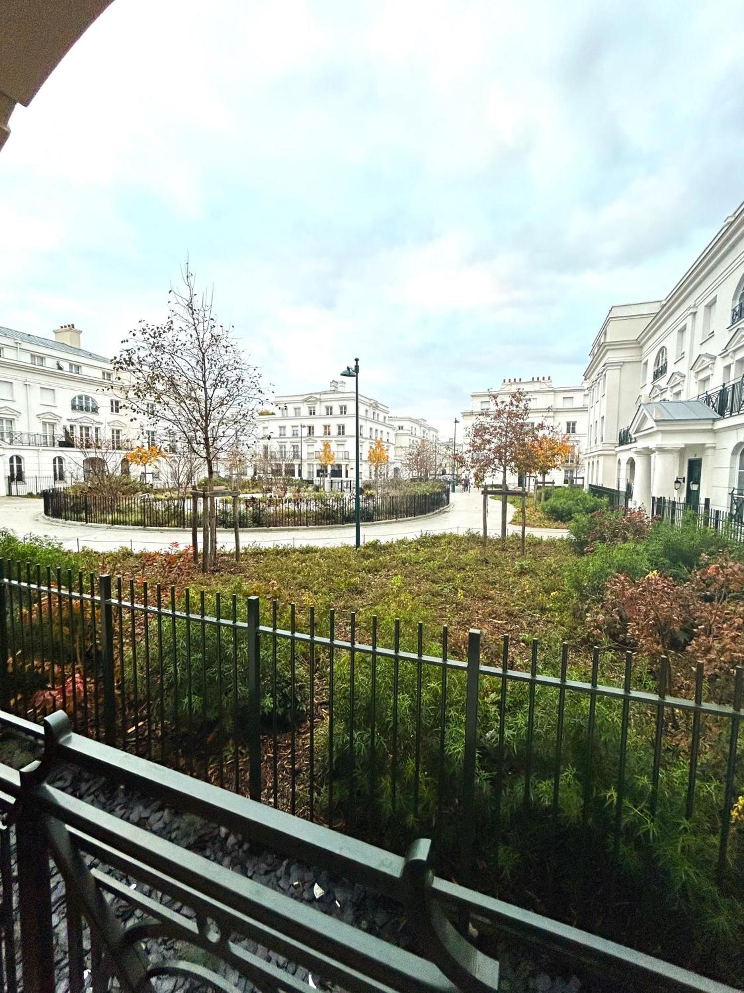 Garden By Dream Apartments Serris Luaran gambar